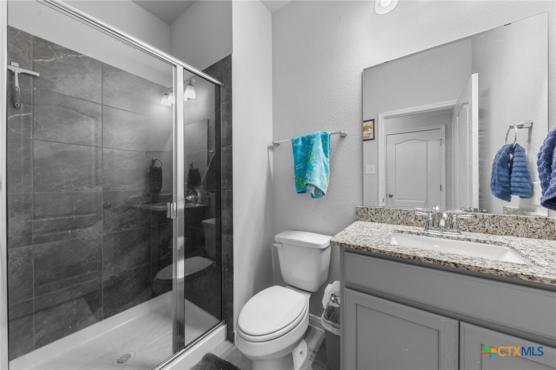 648 Oxford Lane Property Photo 21