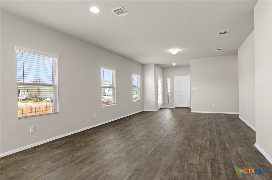 107 Honeybee Lane Property Photo 17