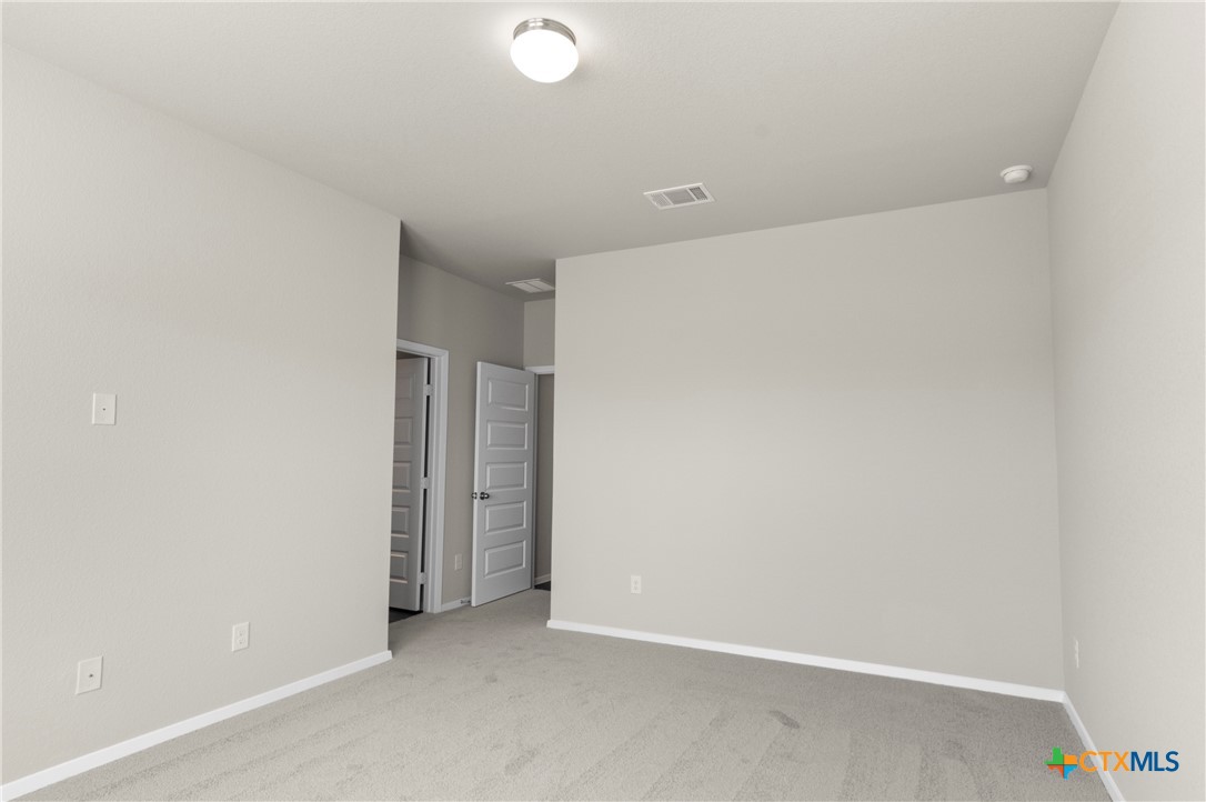 107 Honeybee Lane Property Photo 21