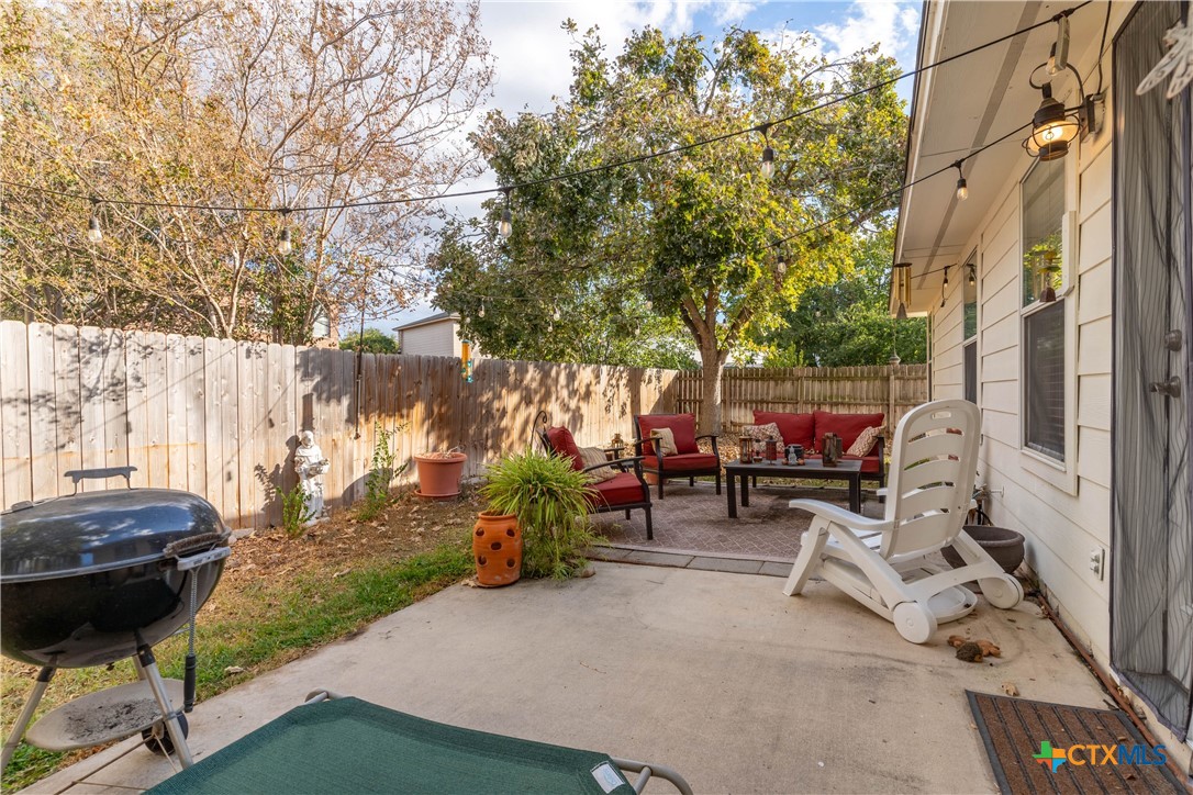 320 Meadow Park Property Photo 25