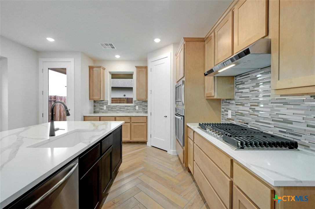 1813 Nettletree Property Photo 12