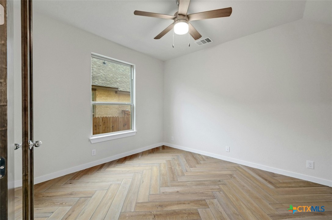 1813 Nettletree Property Photo 19