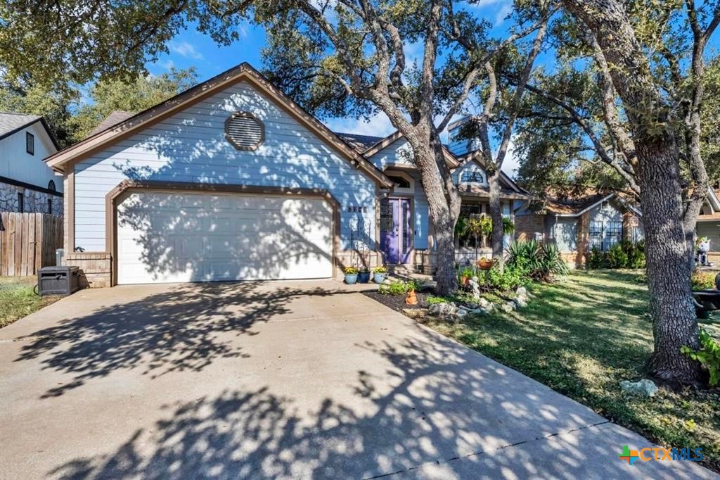 1603 Honeyweed Street Property Photo