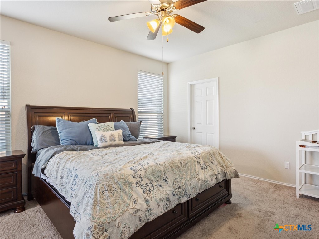 6301 Stonehaven Drive Property Photo 6
