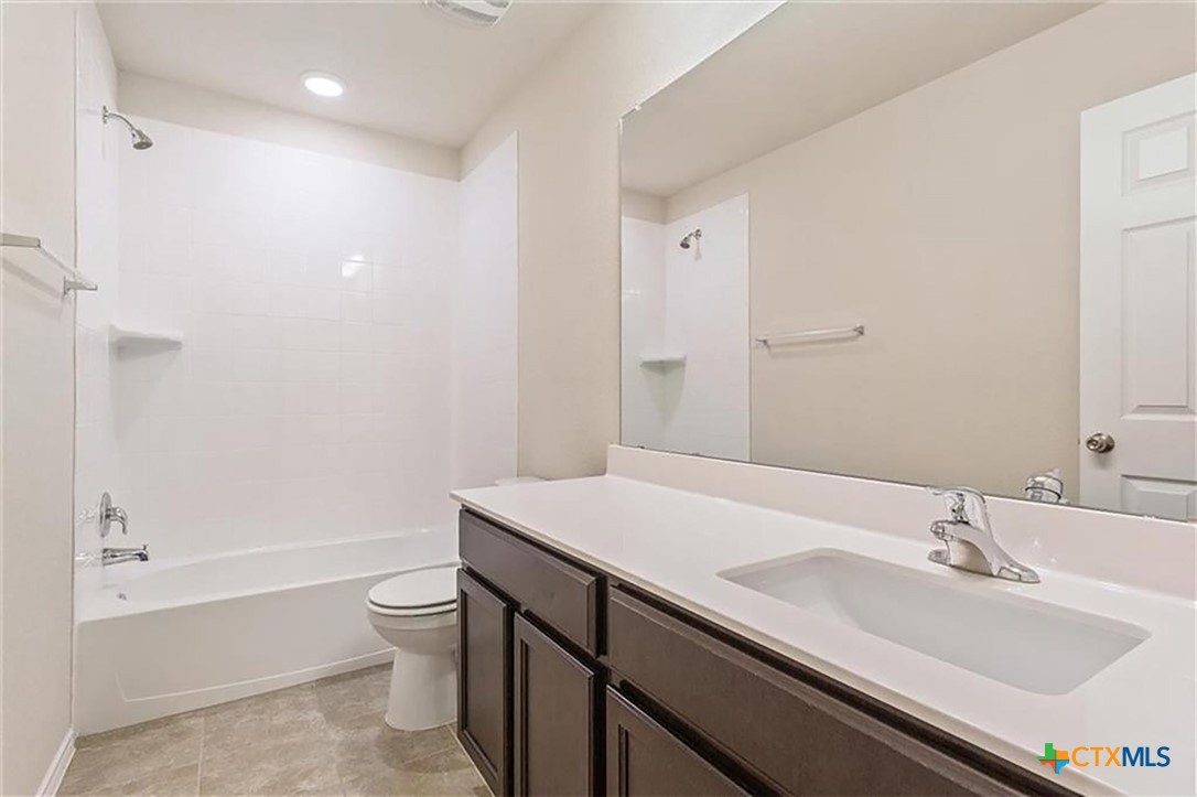 6301 Stonehaven Drive Property Photo 18