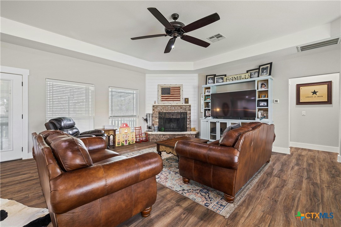 1090 County Road 334 Property Photo 6