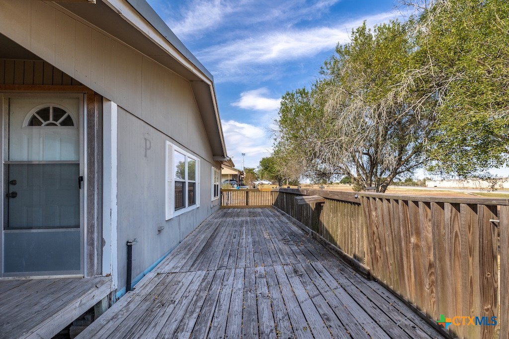 3300 State Highway 95 Property Photo 11