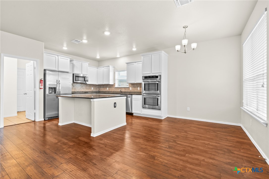 3302 Lorne Drive Property Photo 10