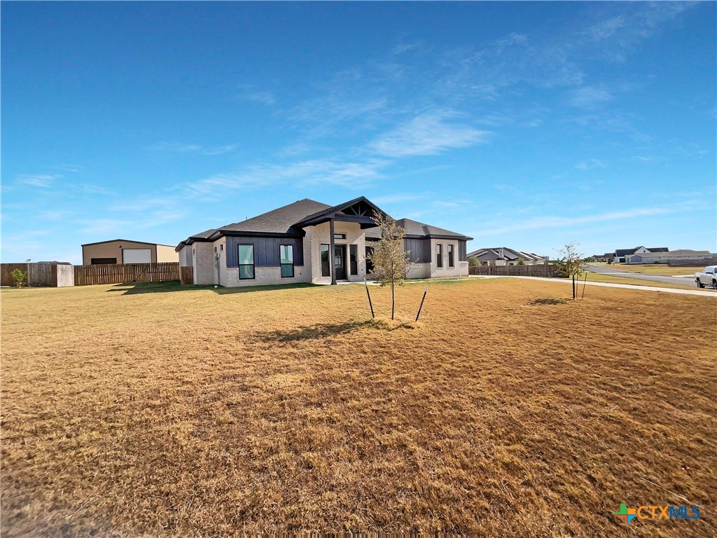 7202 Day Drive Property Photo 14