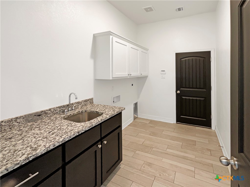 7202 Day Drive Property Photo 17
