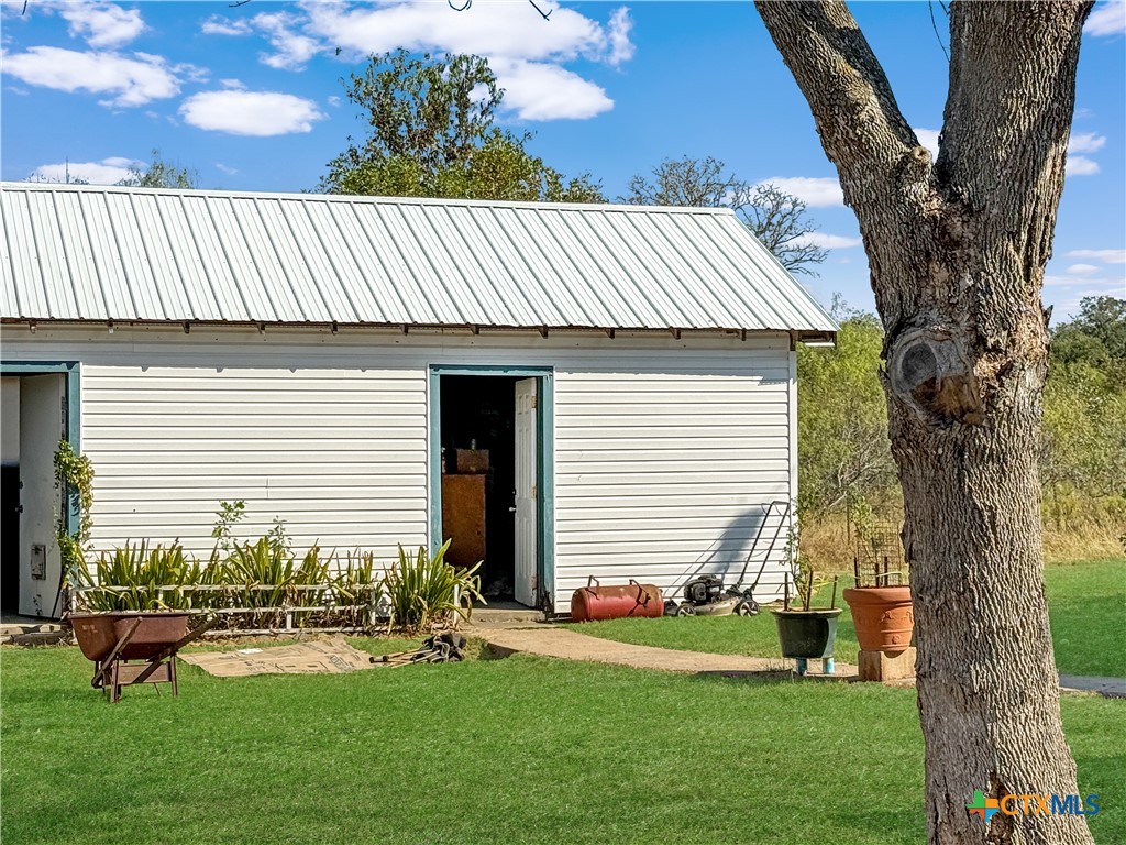 5108 Cowan Road Property Photo 7