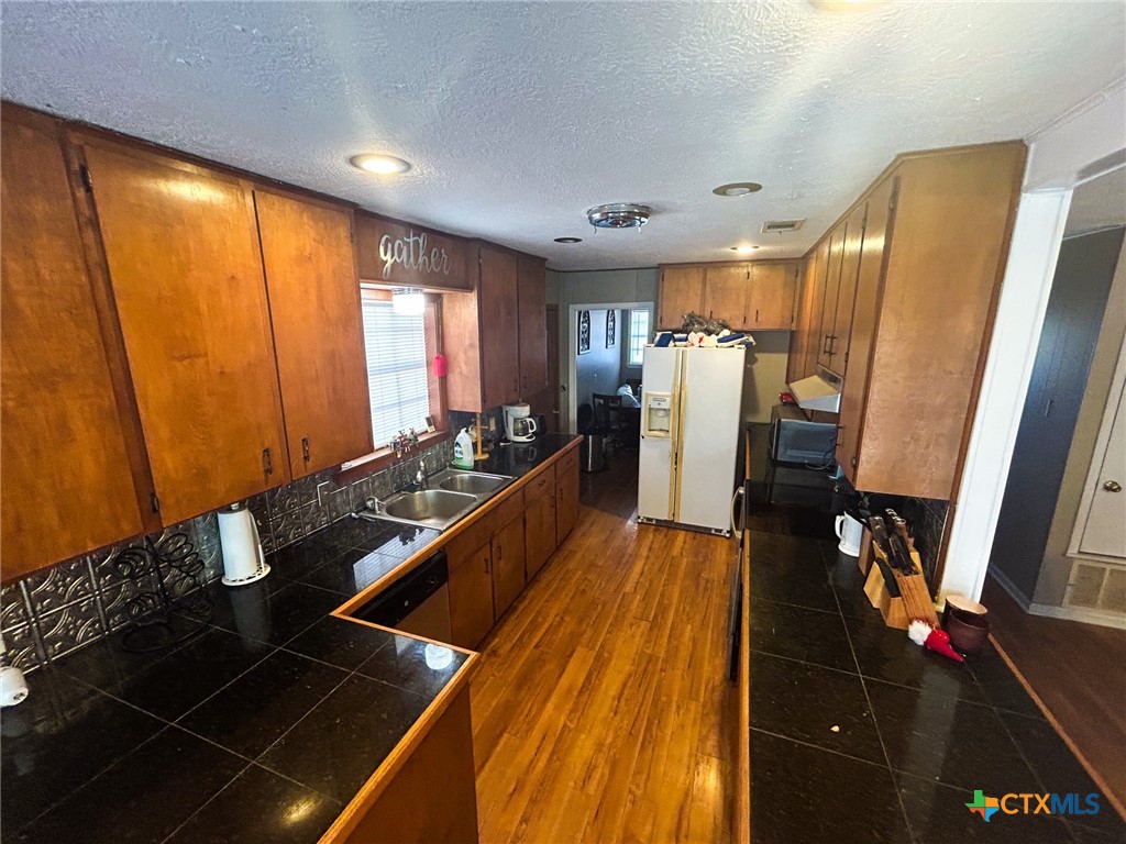295 Goetz Rd Property Photo 20