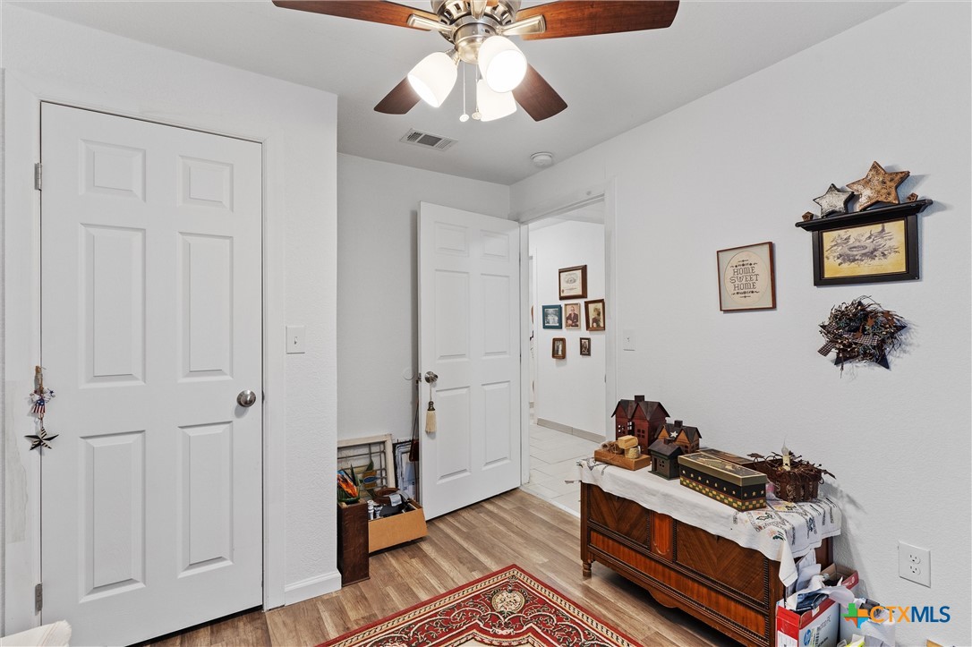 322 E Hamilton Avenue Property Photo 26