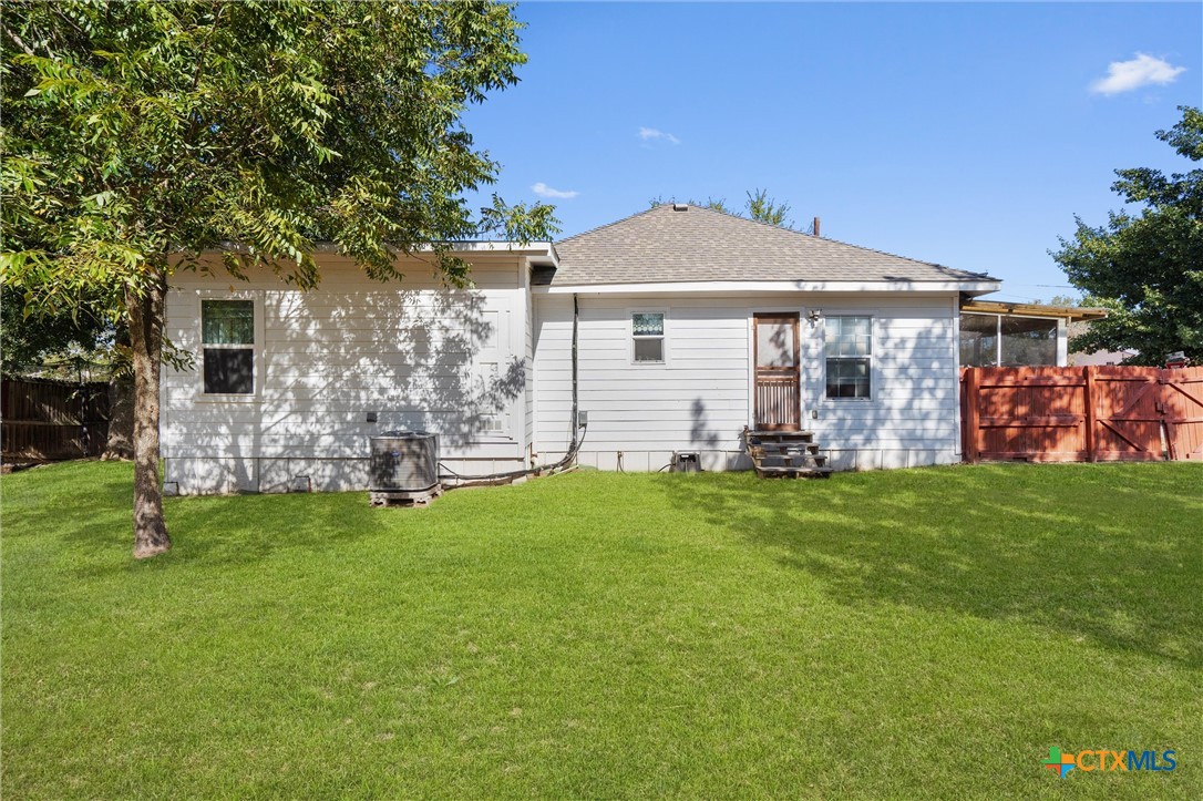 322 E Hamilton Avenue Property Photo 28