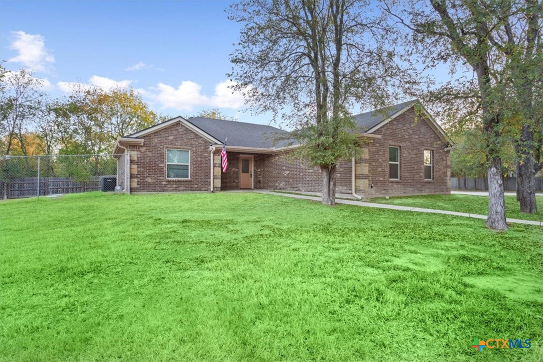 9 Shetland Drive Property Photo 1