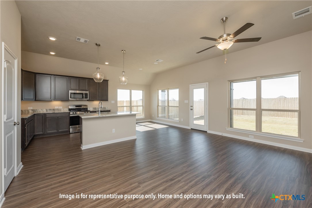 1238 Dowdy Drive Property Photo 3