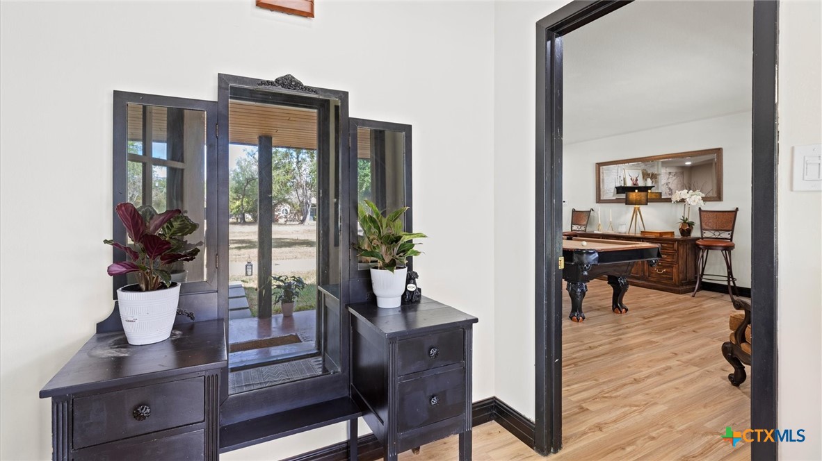 207 Woodlake Drive Property Photo 4