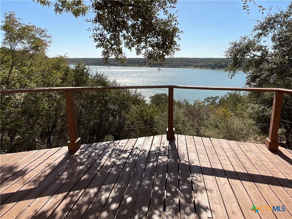 15933 Goliad Loop Property Photo 4