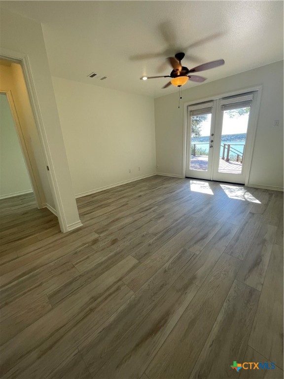 15933 Goliad Loop Property Photo 18
