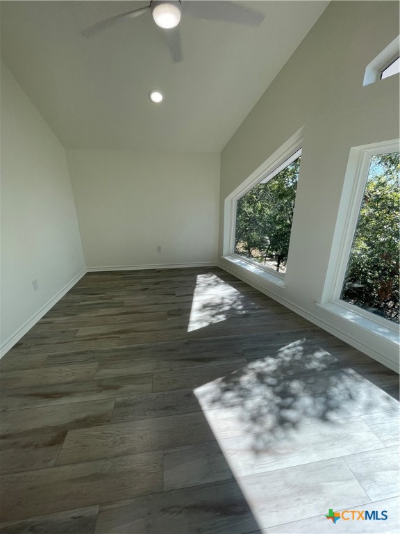 15933 Goliad Loop Property Photo 25