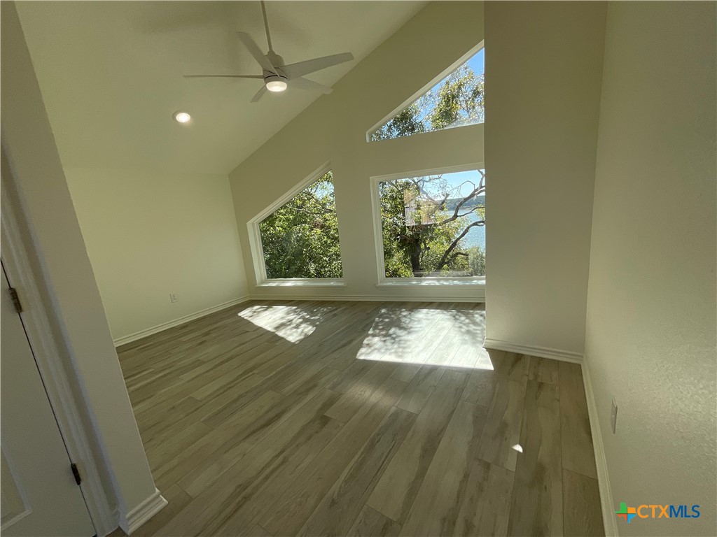 15933 Goliad Loop Property Photo 26