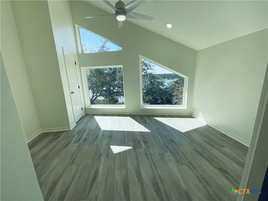 15933 Goliad Loop Property Photo 37
