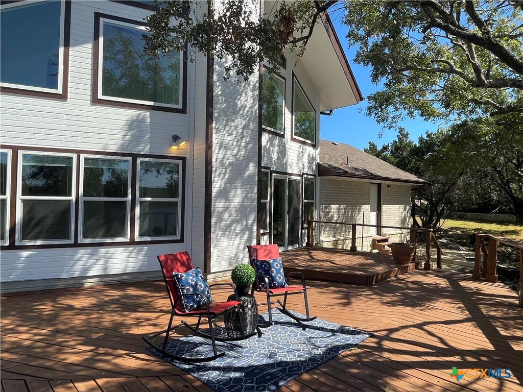 15933 Goliad Loop Property Photo 43