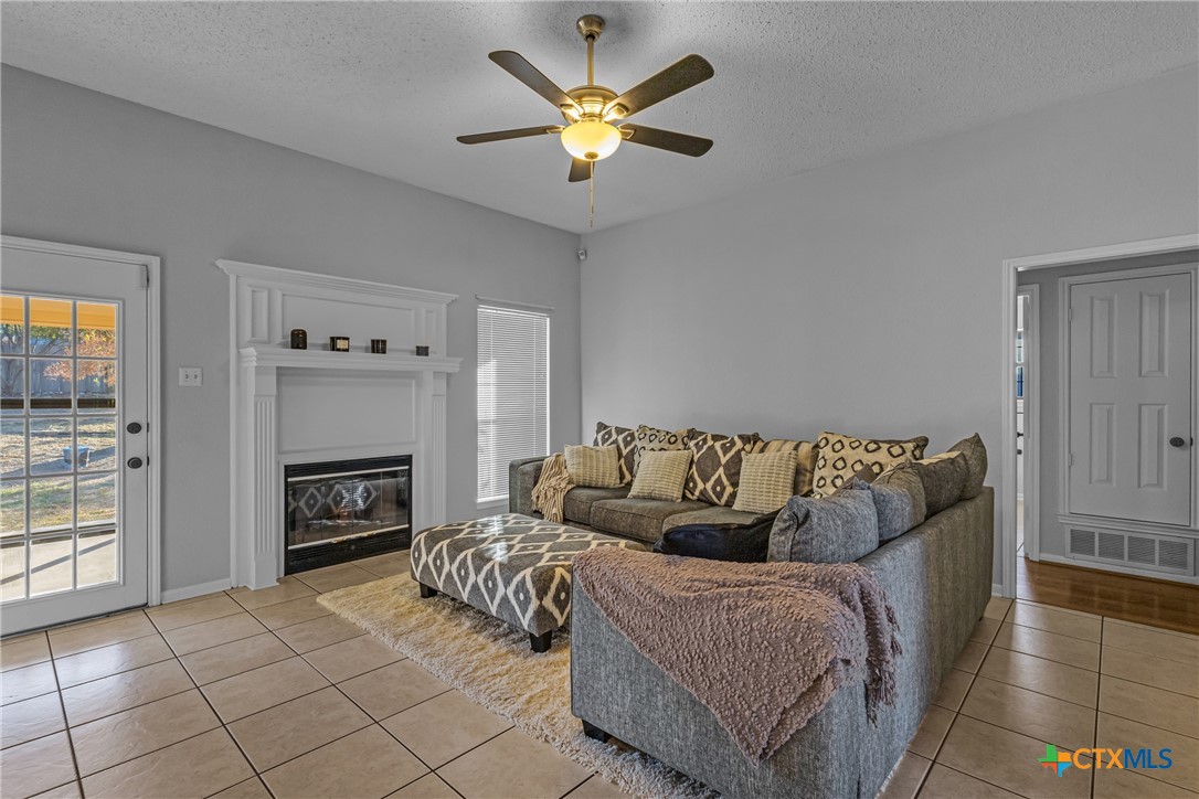 1808 Rally Lane Property Photo 8
