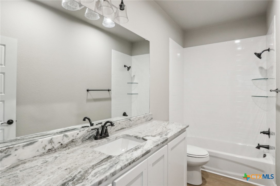 4007 Aerie Street Property Photo 27