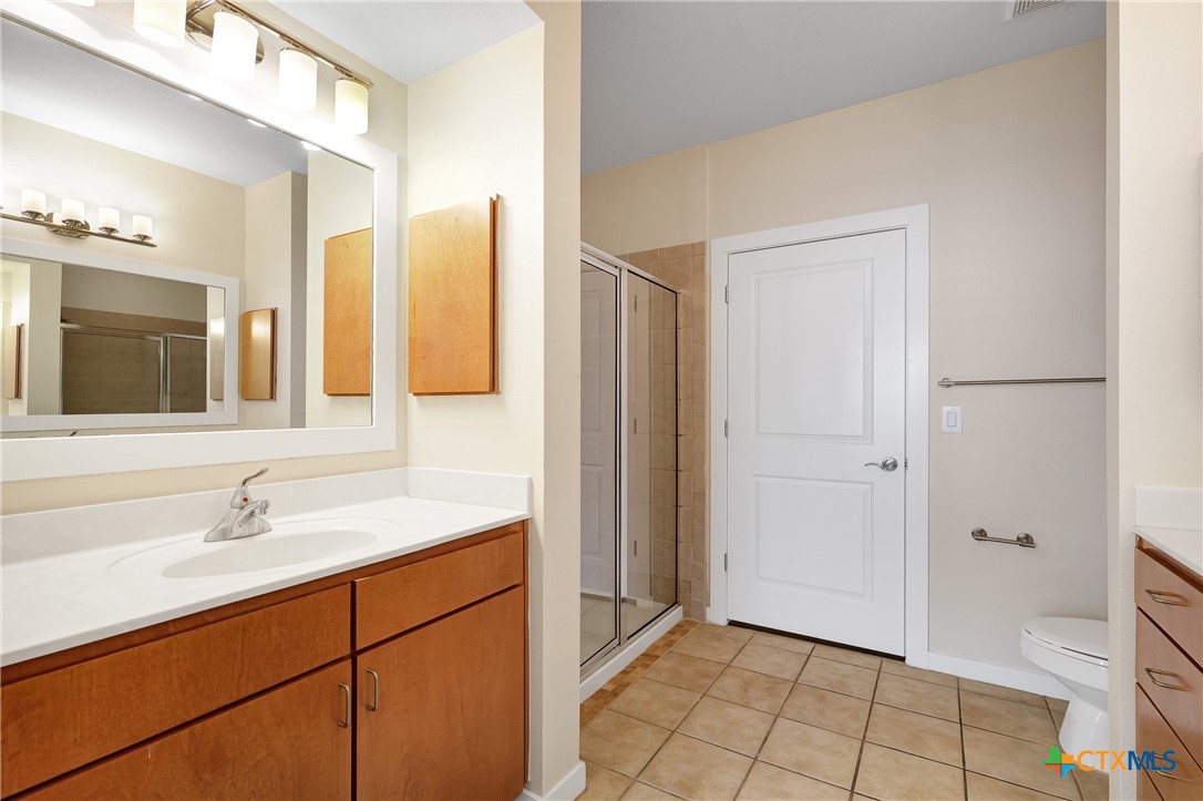 7342 Oak Manor Drive 1204 Property Photo 16
