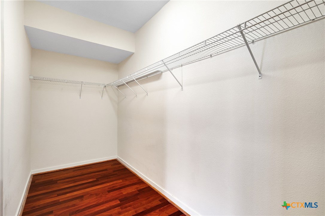 7342 Oak Manor Drive 1204 Property Photo 18