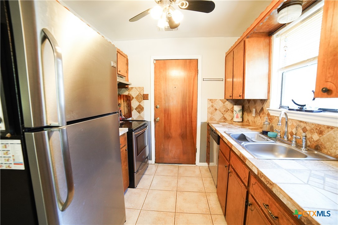 1106 Dryden Avenue Property Photo 7