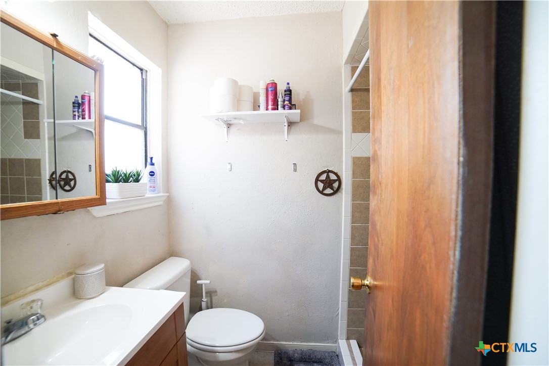 1106 Dryden Avenue Property Photo 10