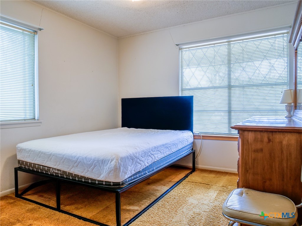 1107 Elm Lane Property Photo 16