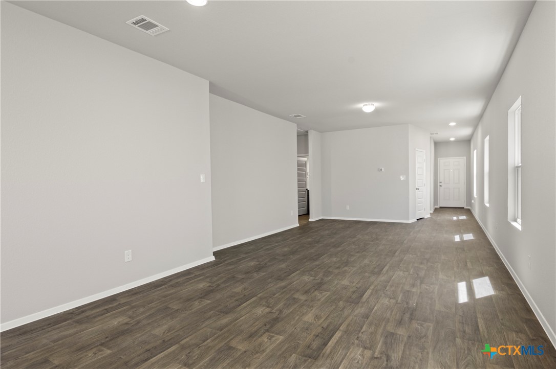 206 Lavender Lane Property Photo 14