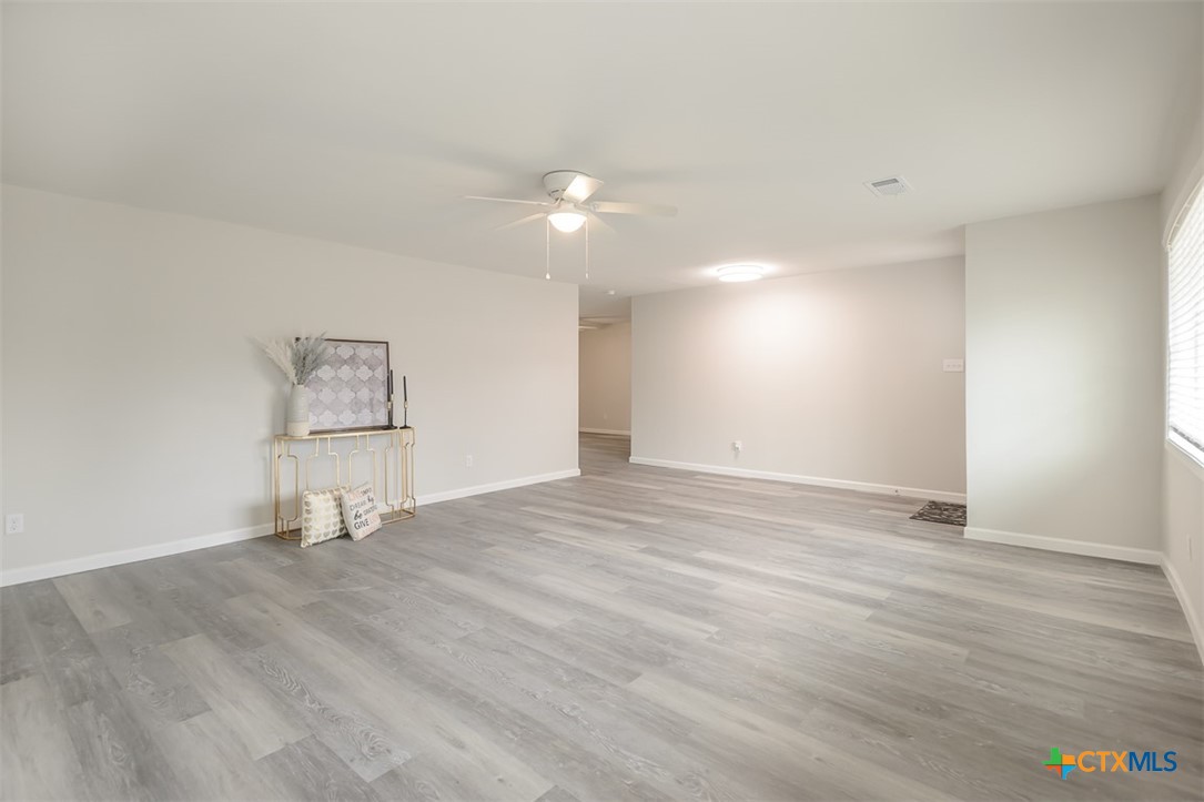 1011 Ronstan Drive Property Photo 18