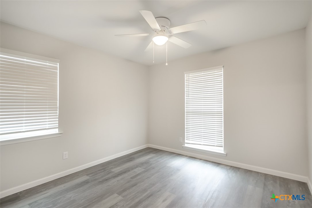 1011 Ronstan Drive Property Photo 24