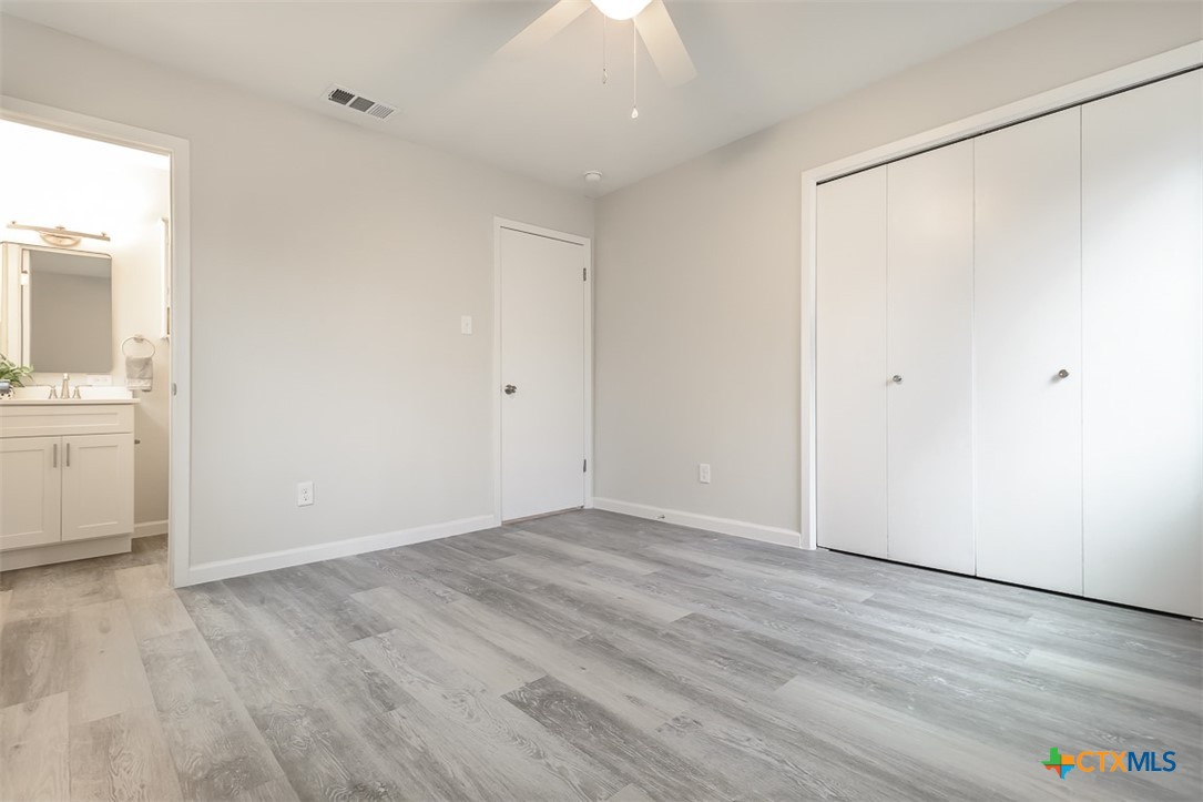 1011 Ronstan Drive Property Photo 25
