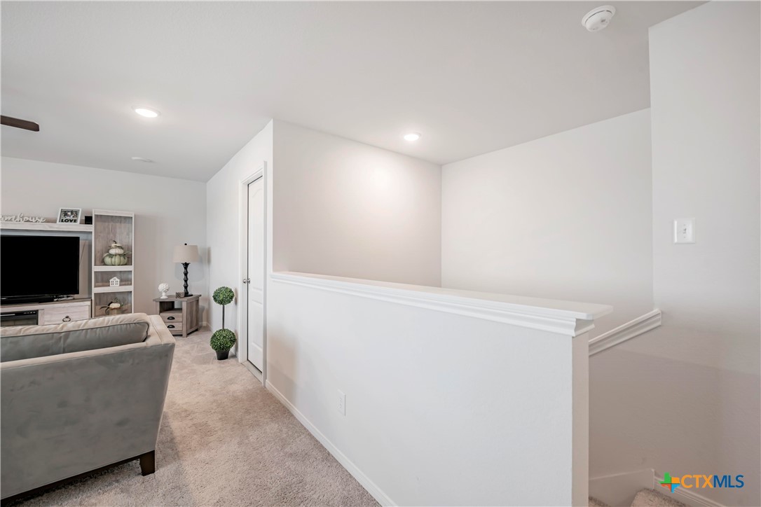2229 Chia Court Property Photo 27