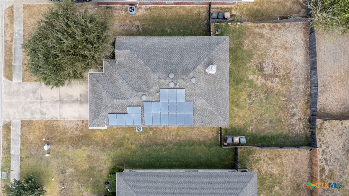 156 N Maplewood Property Photo 3