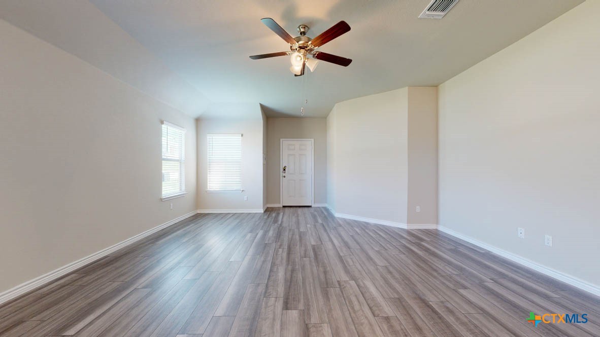 14066 Carsten Loop Property Photo 3