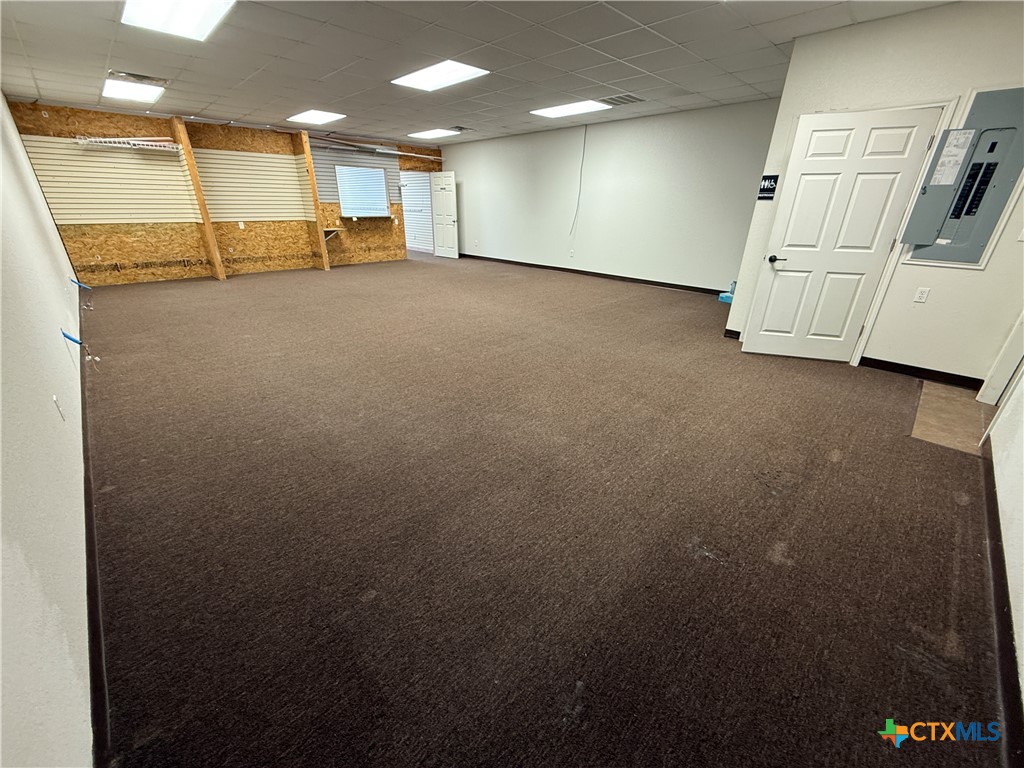 1900 E Elms Road 101 Property Photo 10