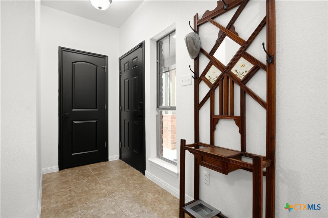 110 Silo Street Property Photo 3