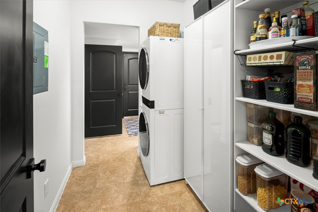 110 Silo Street Property Photo 14