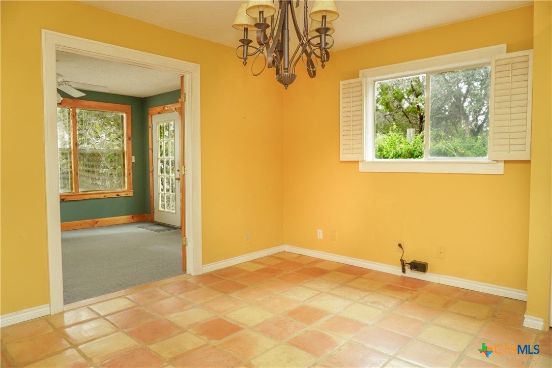 112 Sunrise Drive Property Photo 3