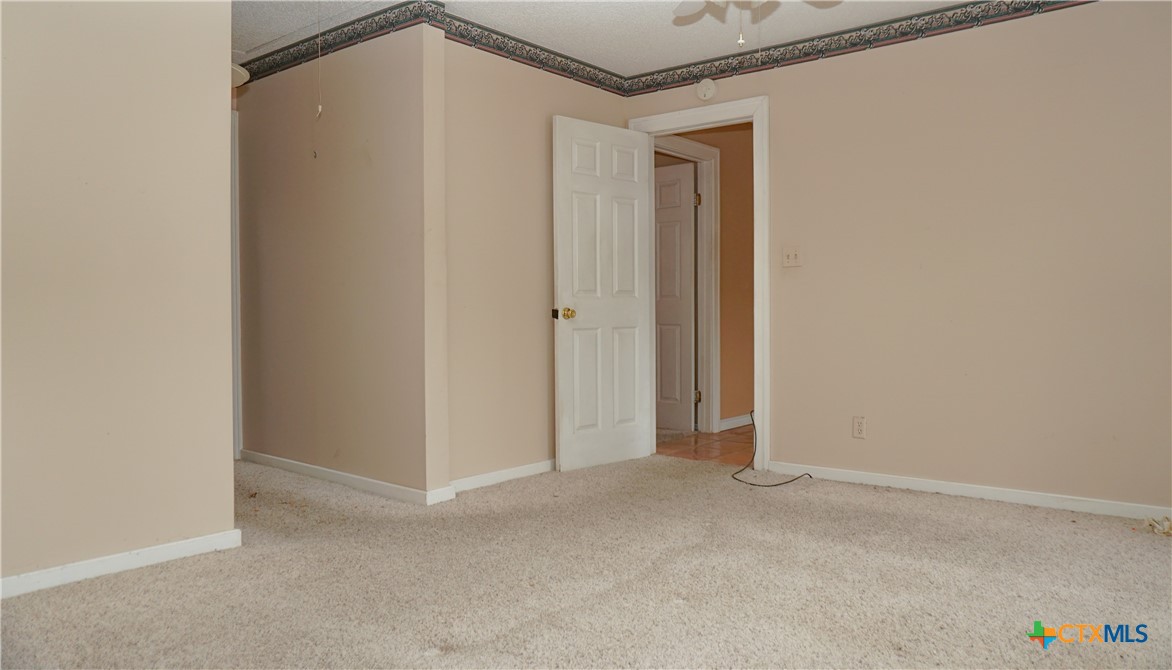 112 Sunrise Drive Property Photo 4