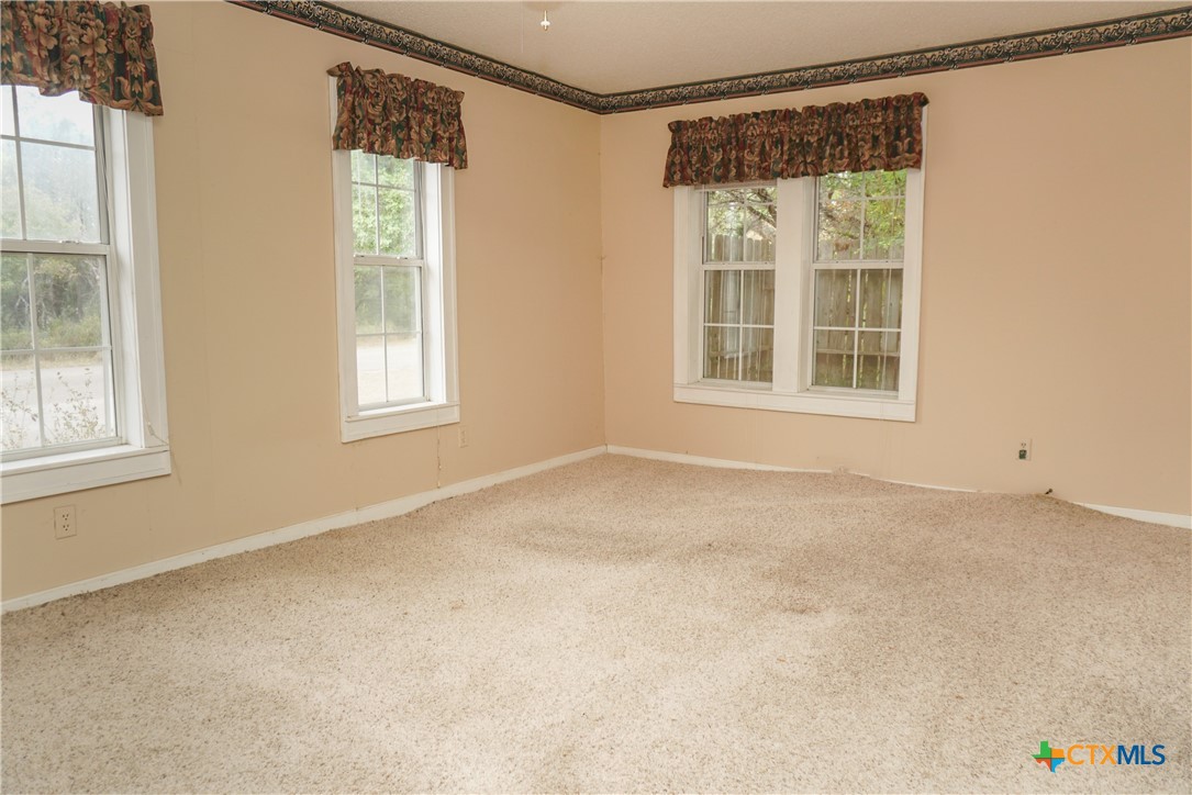 112 Sunrise Drive Property Photo 10