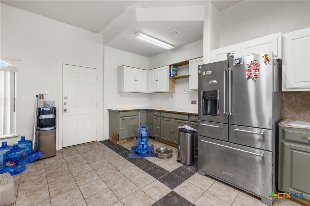 714 Irish Lane Property Photo 12