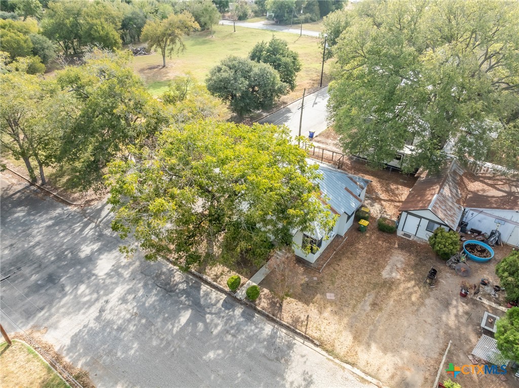 1226 Saint Matthew Street Property Photo 24
