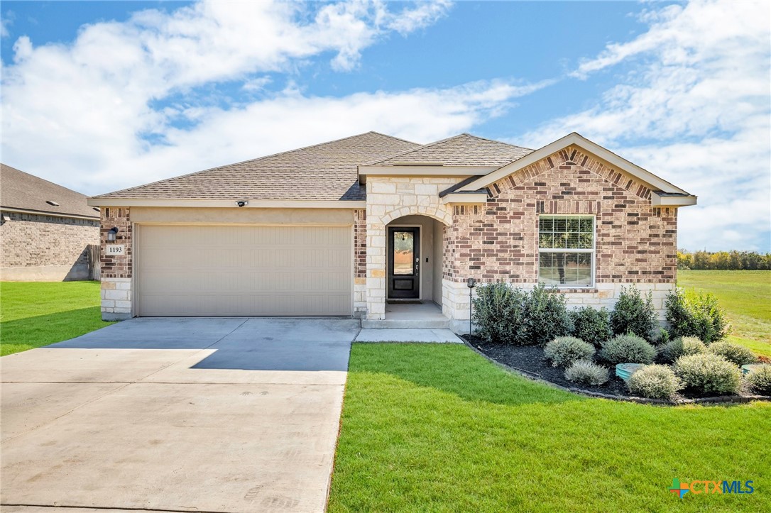 1193 Havens Cross Property Photo 1